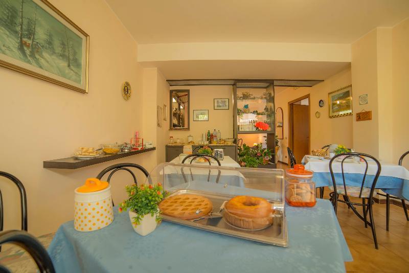 Hotel Santa Maria 2*